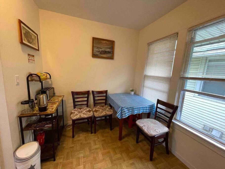 Entire Beautiful 2br Private R