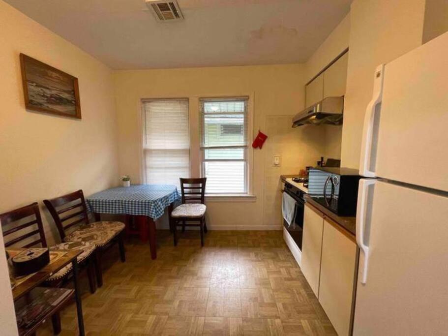 Entire Beautiful 2br Private R *